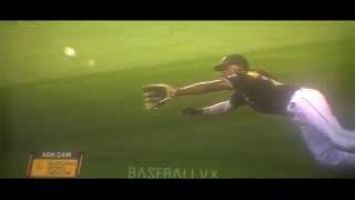 McCutchen lays out for a catch, saves a run
