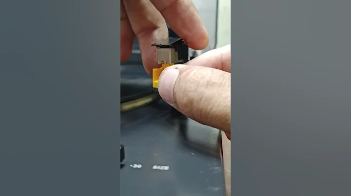 How to replace stylus needle || AUDIO-TECHNICA AT-PL300 TURNTABLE #audiotechnica #turntable #shorts