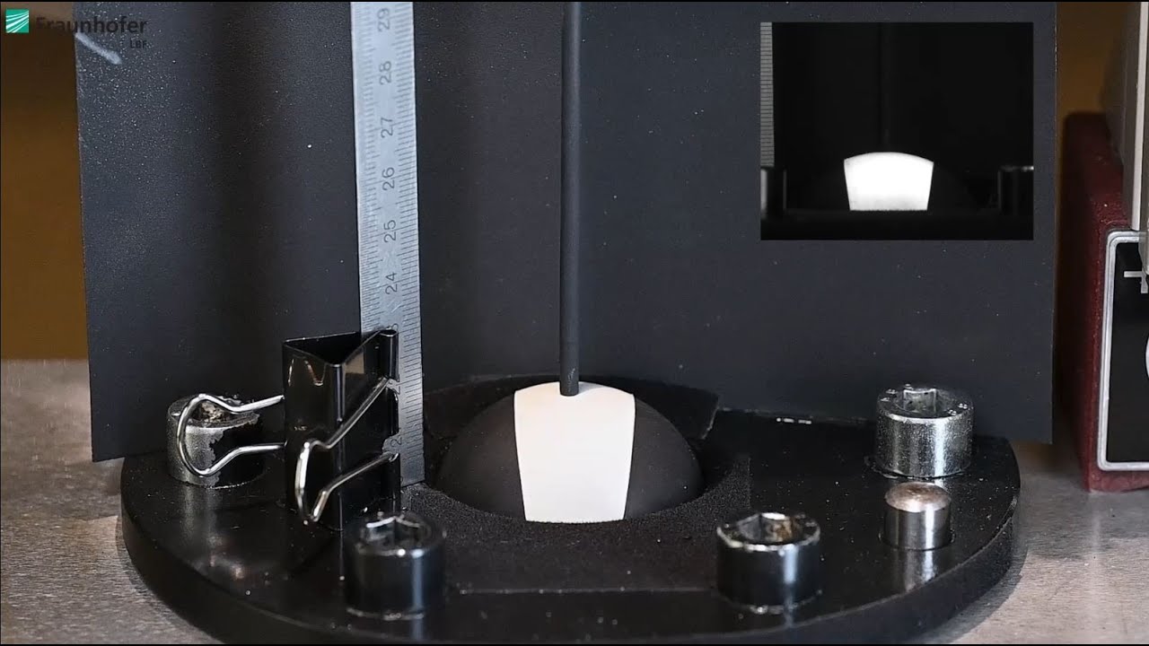 Biaxialen Verhalten von Elastomeren bei Hoch- und Tieftemperatur