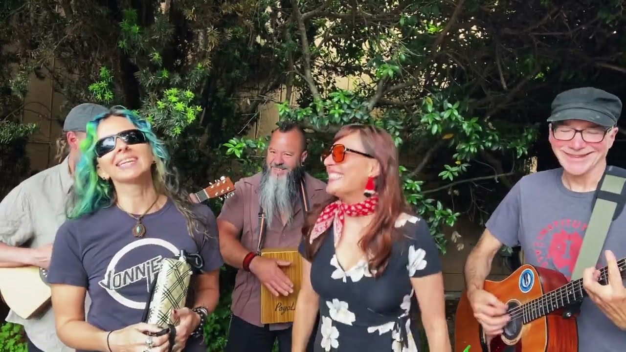 SIRSY SIDEWALK SERIES: “Lionheart” Featuring 'The Colin Trio'