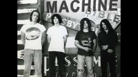 Some photos to share! Melvins, Noxious fumes, Subvert and Machine