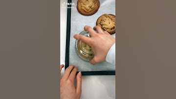 Perfectly round cookie hack! by @livia.benson