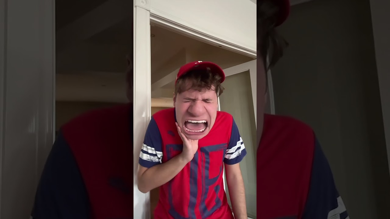 Когда твой брат или сестра тебя раздражает 