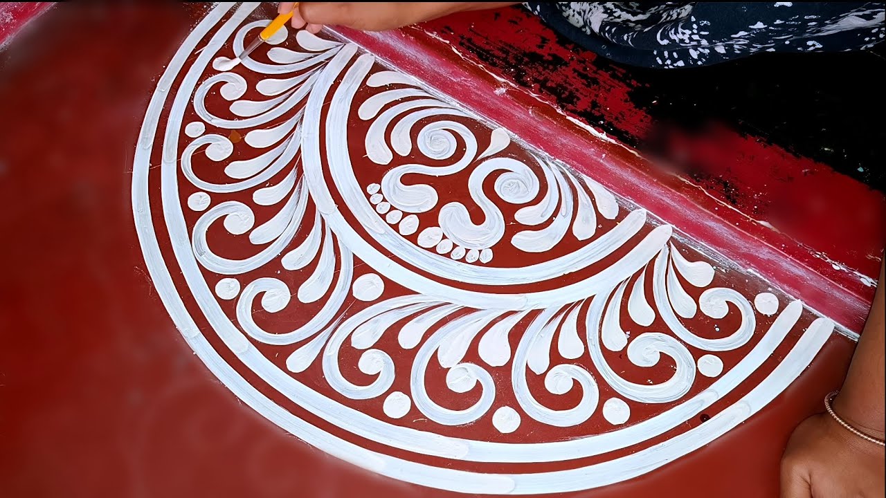 লক্ষ্মী পা দিয়ে চৌকাঠ আলপনা/How to draw a door alpona design/alpana 