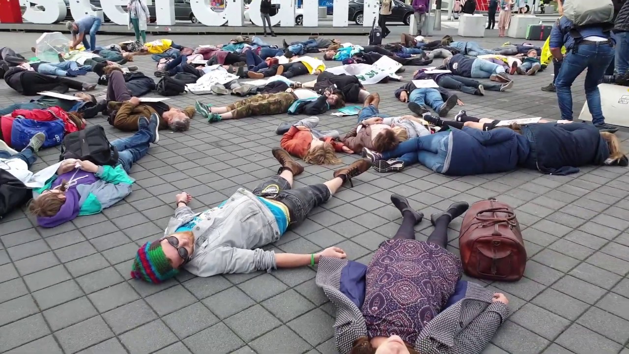 Extinction Rebellion | LuckyTV