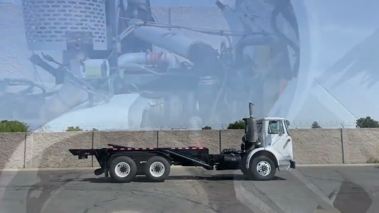 2003 VOLVO XPEDITOR WX For Sale