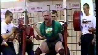 Максим Подтынный - тяга 402,5 кг (124,7) без экипировки