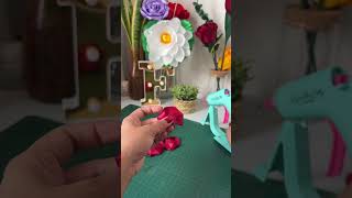 Rosa eterna perfecta #fershyvlogs #manualidadesnavideñas #floreseternas #ribbonroses