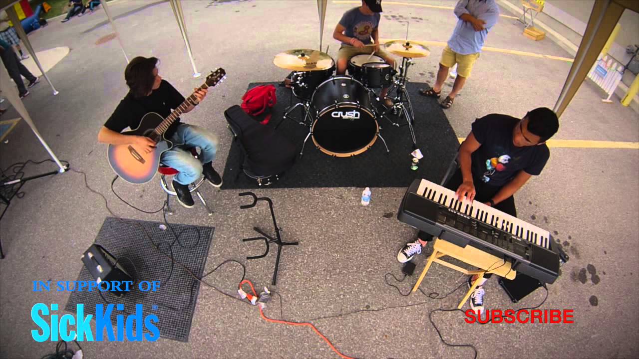 *LIVE* Venice Queen The Red Hot Chili Peppers (Full Band Performance