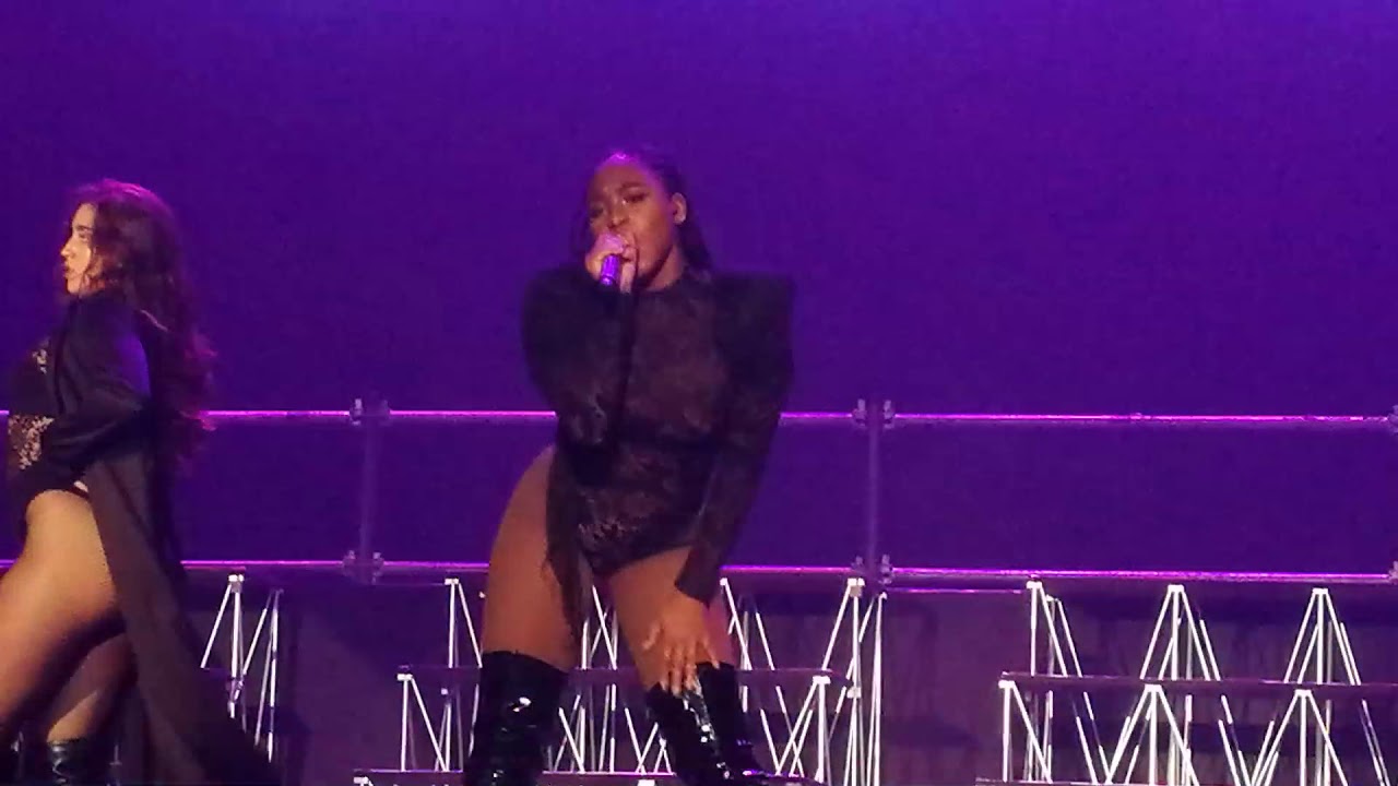 Fifth Harmony - Reflection live Bangkok