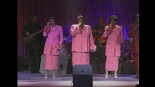 Rev. F. C. Barnes - It's Me Again Lord chords