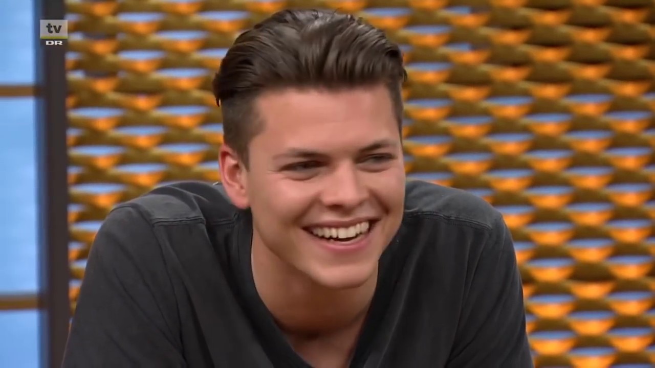 Interview with Alex Høgh Andersen Ivar the boneless on danish television  (Evening Show 29 / 11-18) 