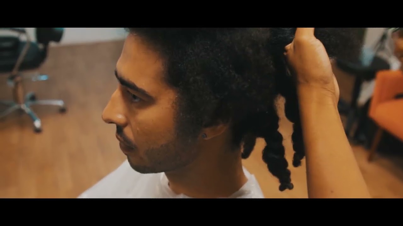 Tutorial - Corte para doação de cabelo crespo