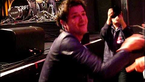 The Script- We Cry Front Row (hands me the mic to sing "Cryyyyy") at Terminal 5, NYC 12/06/09