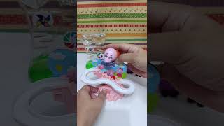 Very Unique Peppa Pig Slide Miniature