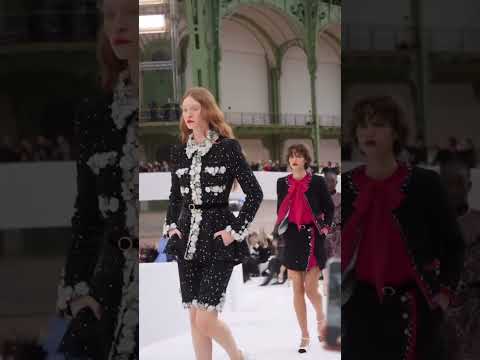 CHANEL SPRING-SUMMER 2025HAUTE COUTURE SHOW@chanelofficial#channel #pfw #pfw25ss #hautecouture