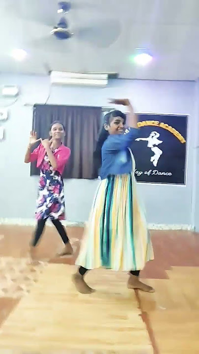 Beautiful Bgm Music#trending short#kotha bangaru lokam M...#Malli Dance Academy#