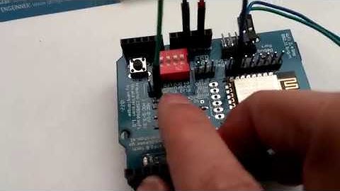 Arduino Uno 에 ESP8266 WIFI Shield를 장착해서 웹으로 LED 제어해 보고 CDS 조도센서 출력값 획인해 보기