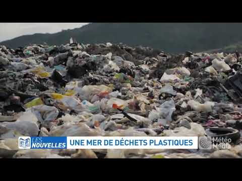 Plastic in the oceans: a reality in images