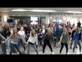 dance it! - Flashmob Heiratsantrag zu "Marry you"