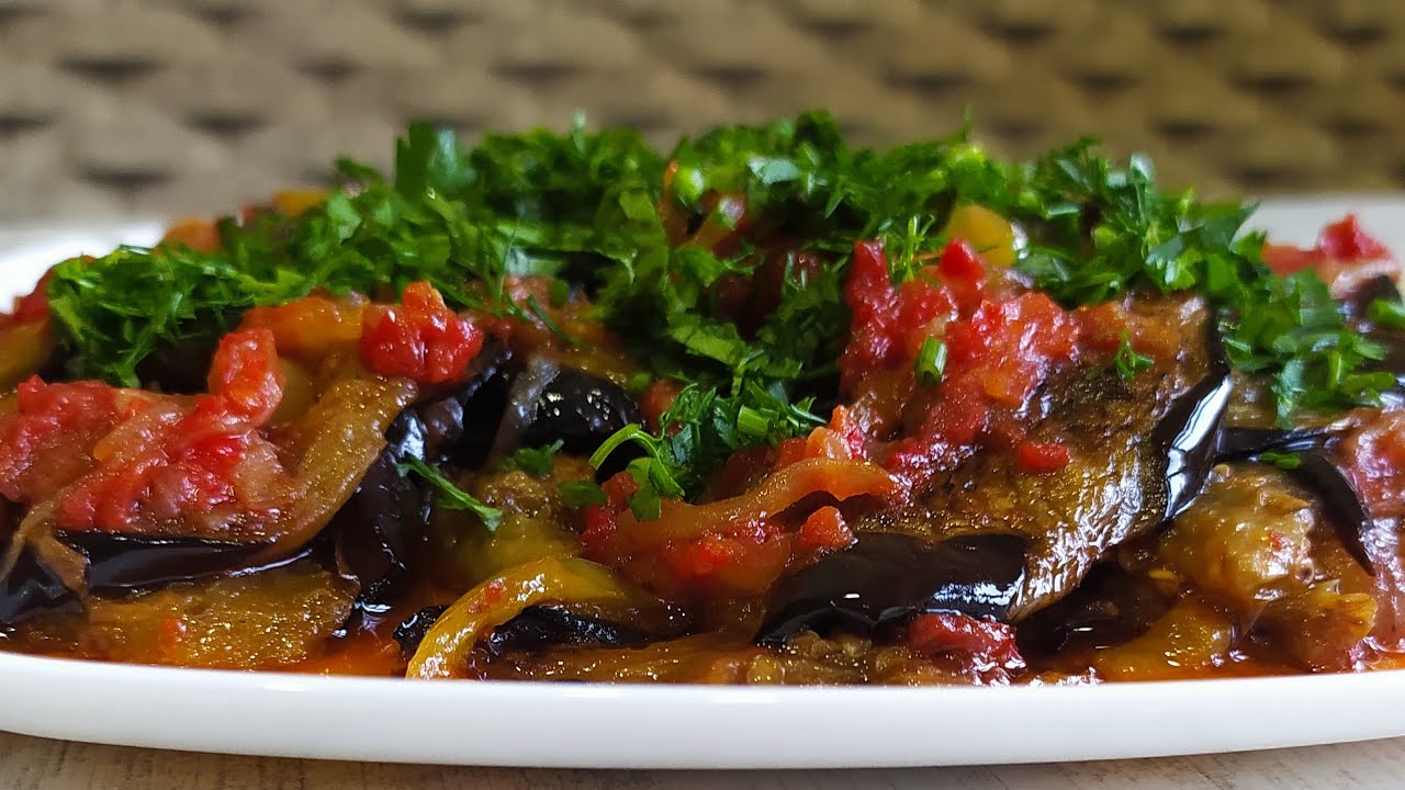 İFTARA ,BİRDƏ MƏN ETDİYİM ÜSULLA BADİMCAN YEMƏYİ HAZIRLAYIN .DADİNDAN DOYMAYACAQSINIZ.