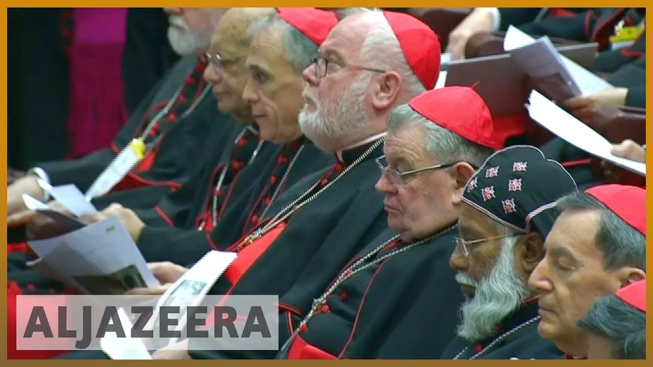 🇻🇦 البابا فرنسيس يأمر الكهنة والراهبات بالإبلاغ عن الاعتداءات الجنسية | الجزيرة الإنجليزية