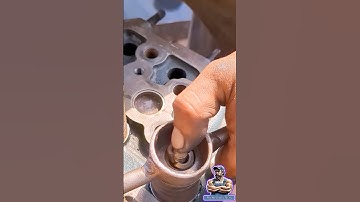 The Easiest Way to Fit Head Valve Locks! 🔧🔥 #mechanic #skills #engine #shorts #how #truckrepair #yt
