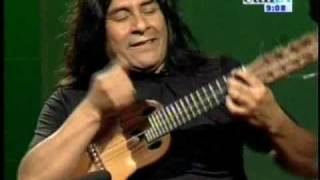 Video thumbnail of "Dos temas interpretados con  Charango y Guitarra"