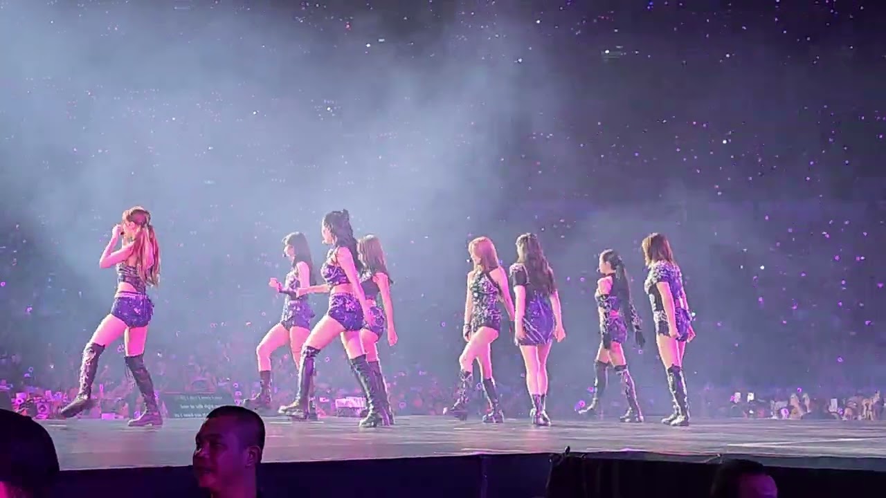 Twice  Ready To Be Live in Bulacan 4. More and More + 5. Moonlight Sunlight + 6. Brave 4K 60 FPS