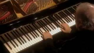 Barenboim plays Beethoven Sonata No  13 in E flat Major Quasi una fantasia,Op  27 No  1, 3rd and 4th Mov 