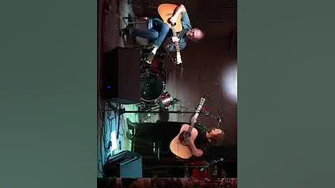 Amy Garland sideways Video Zap  GOLD () Video Apr ...