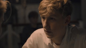 Een Ongewenste Lift - Official Trailer - Lustrumfilm Civitas Producties - C.S.R. Delft