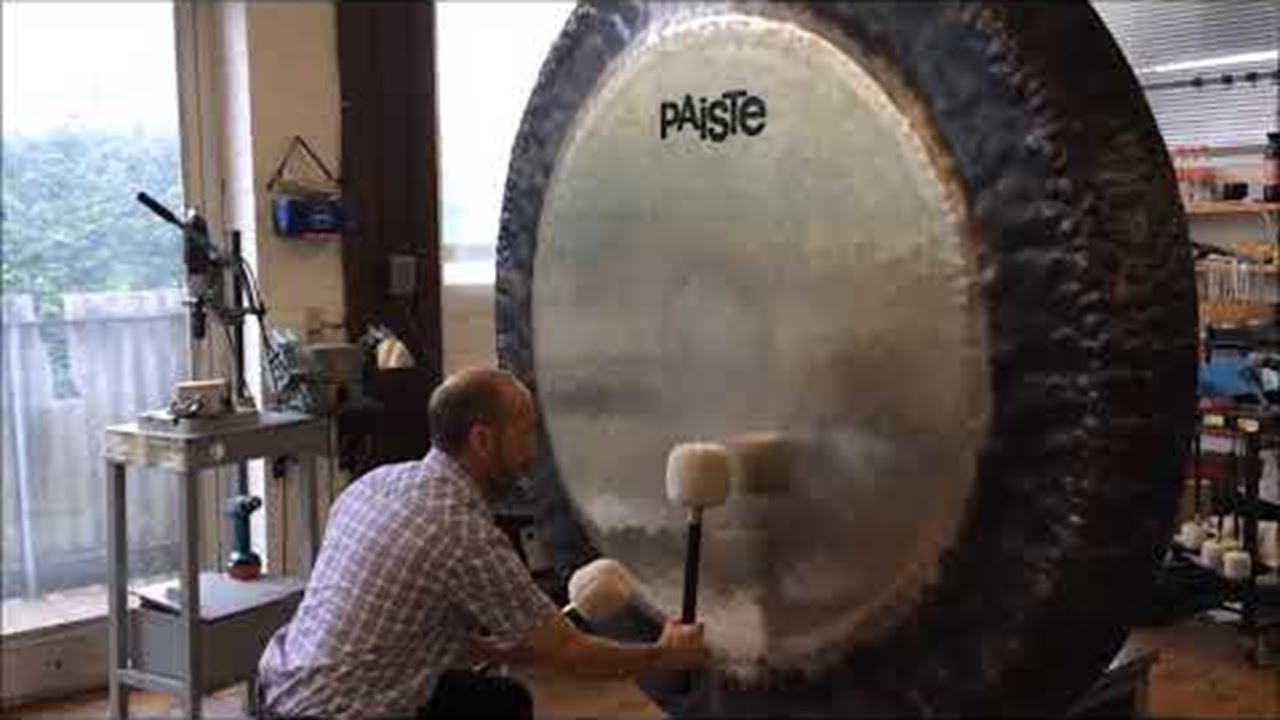 Gong Master Creates Eerie Music on Giant Gong ViralHog YouTube