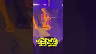 Jonny Greenwood (Radiohead): Pemain Biola yang jadi Gitaris #short #shorts #ytshorts #shortmusic