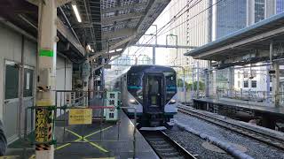 E257系2000番台NA-10編成が東京駅9番線に入線する動画