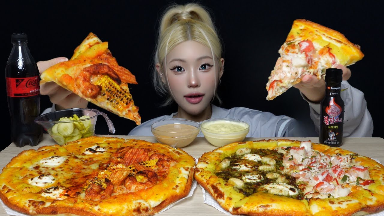 SUB) 지지가 말아주는 야무진 피자 먹방 (ft.노모어피자) | 화이트 시푸드, 옥수수 새우, 바질 마스카포네 뇨끼, 콰트로 치즈까지! 🍕 Pizza Mukbang ASMR