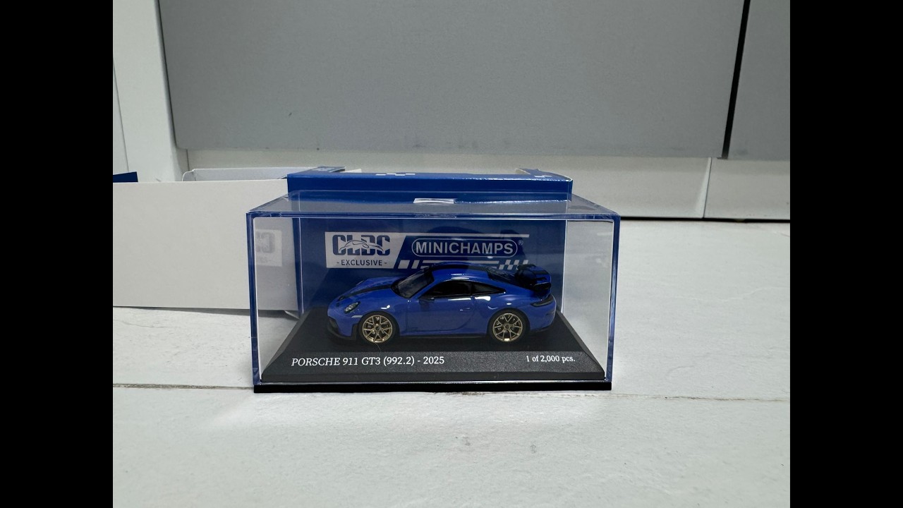 0 Porsche 1⁄64 1:64 MINICHAMPS GTS Minichamps (992) GT3 Diecast 