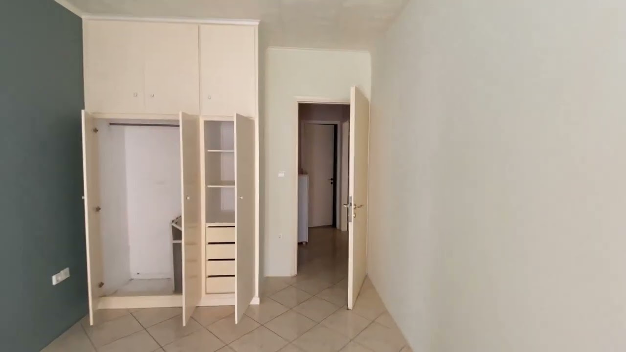 Apartment in Agios Ioannis Rentis 350m from Kifissos Avenue