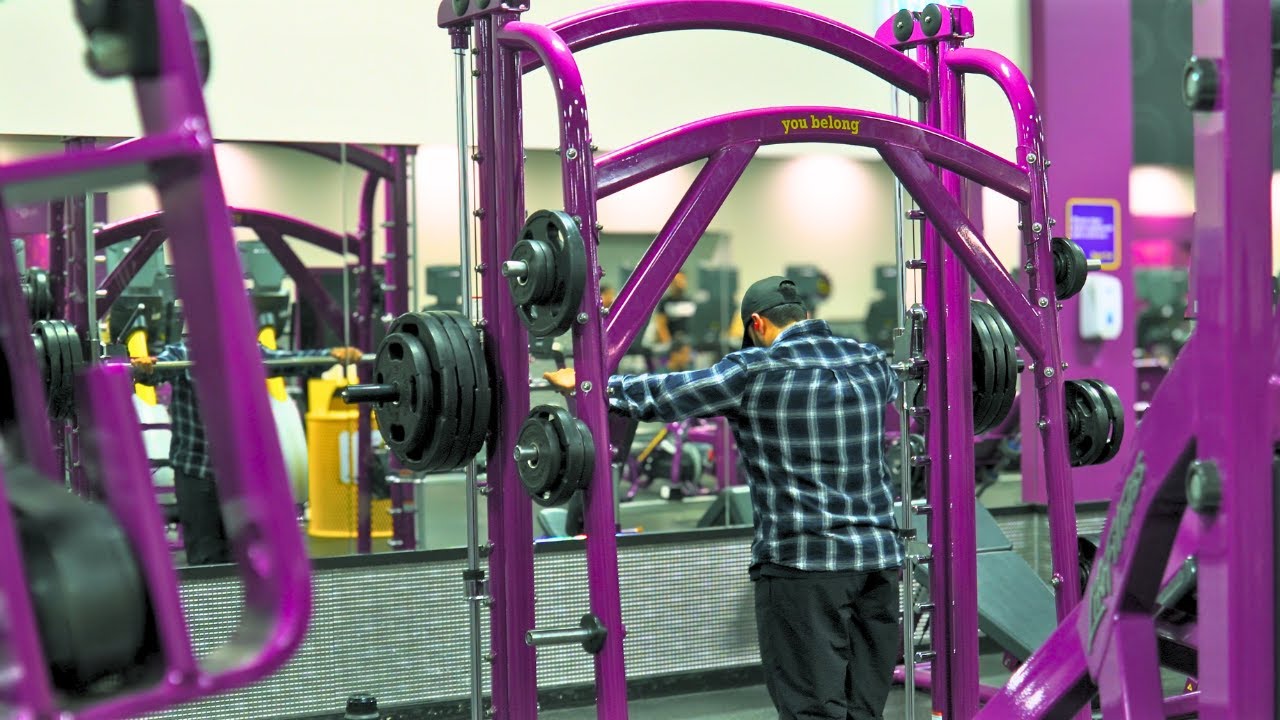 Leg Day 101 🦵 Mastering Squats With Proper Form - YouTube