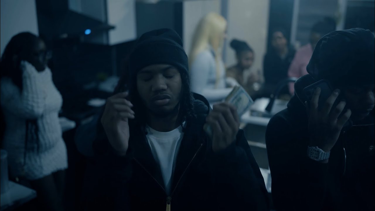 MUNNO “FILL THE VOID” (OFFICIAL VIDEO) Presented By @EA_4K_FILMS