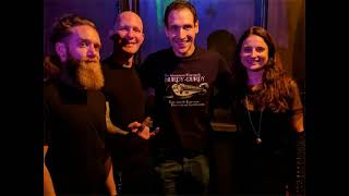 Download Lagu Conversation with Hurdy Gurdy Player Anna Murphy & Drummer Merlin Sutter of the band Cellar Darling