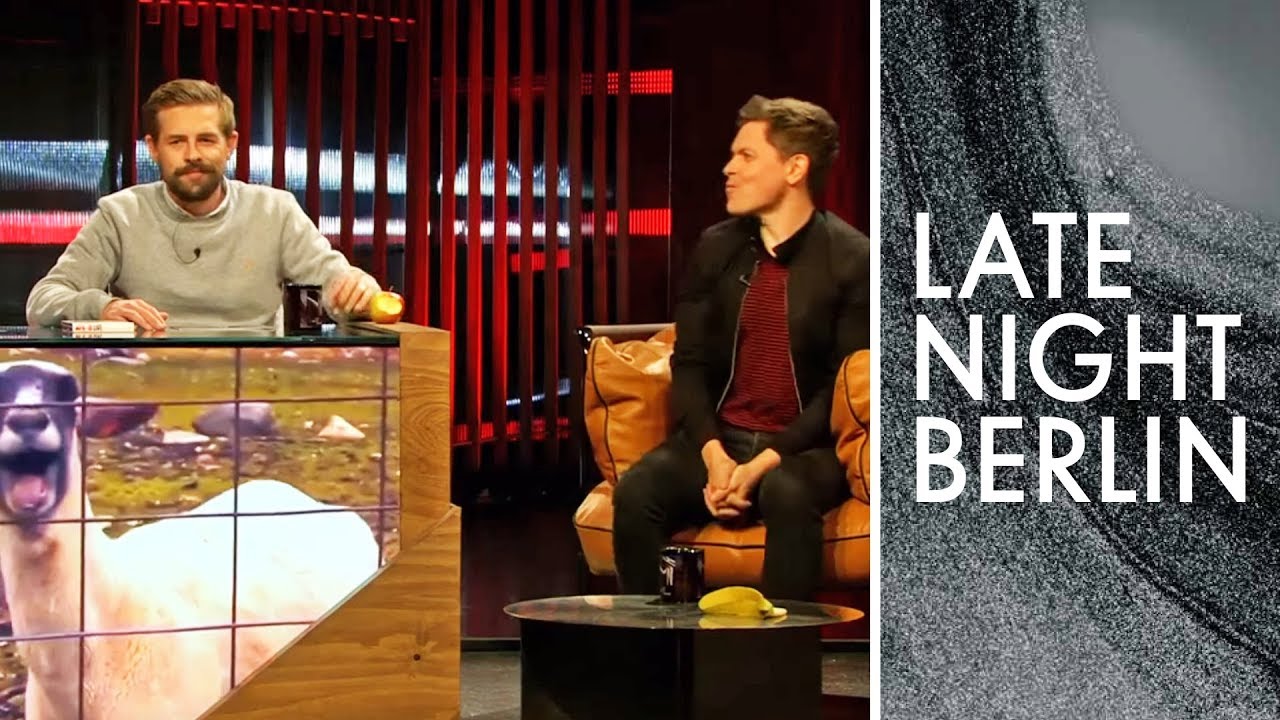 Michael Patrick Kelly spielt 