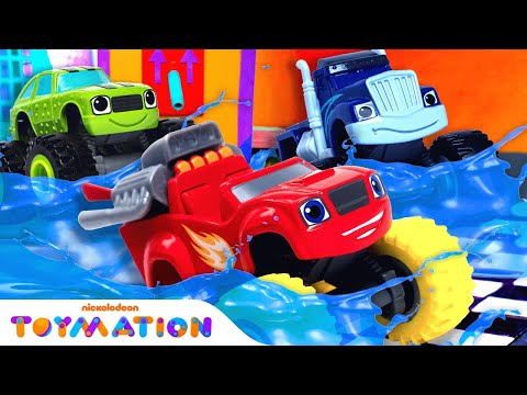 Blaze vs. Crusher in BLAZING Figure-8 Race! 🏁 | Blaze and the Monster Machines Toys | Toymation