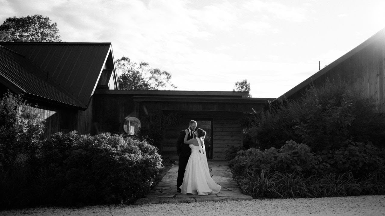 Ally & Brad - Le Peaches and Cream