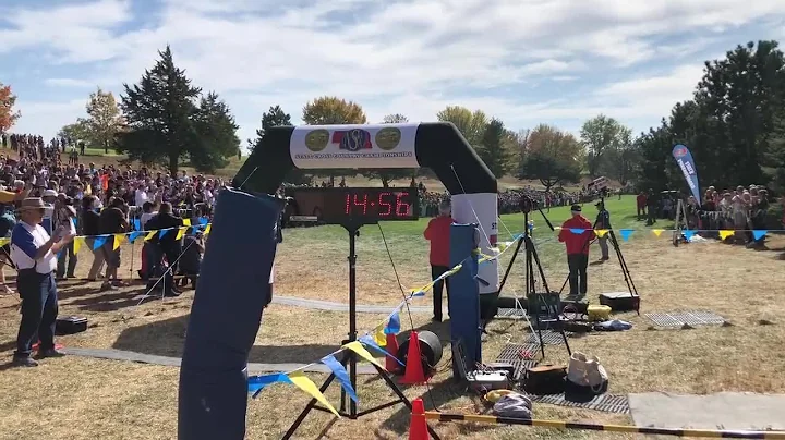 Watch now: State meet record 14:58 for Carson Noec...