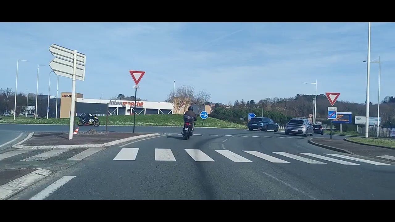 Driving Anglet Bayonne la zup (France)