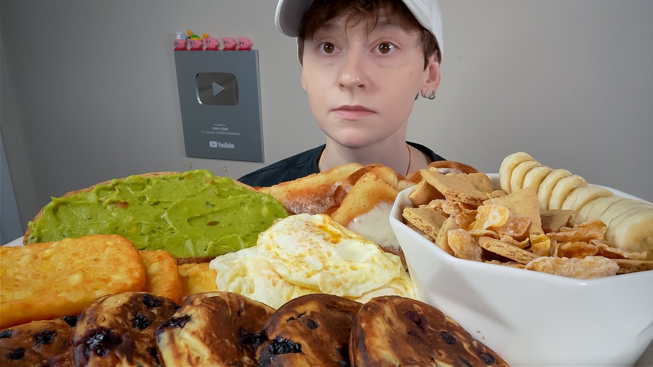ASMR Breakfast Platter *Hash Browns, Avocado Toast, Eggs, Blueberry Pancakes, Cereal & Fruit