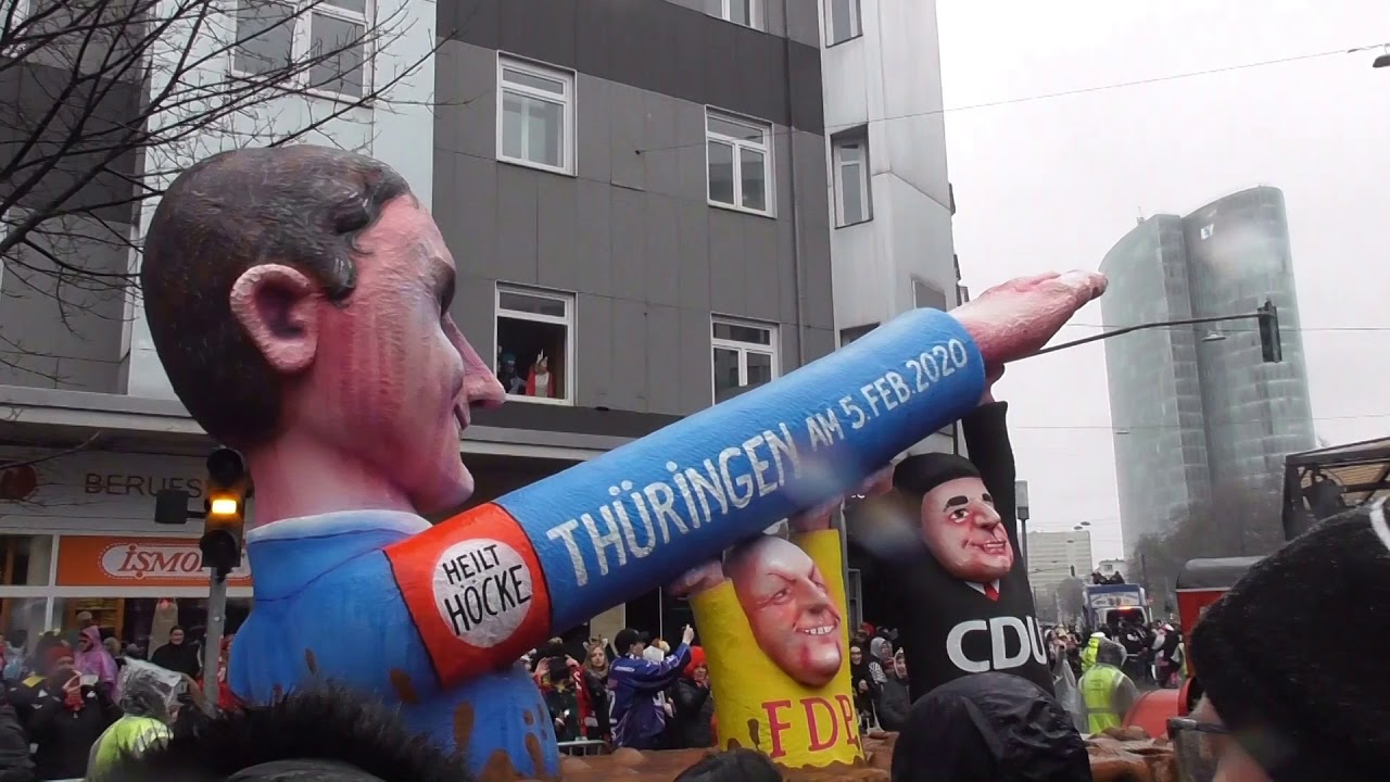 Karnevalszug Dusseldorf Rosenmontagszug In Dusseldorf Youtube