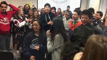 Team-Building: Ultimate Rock Paper Scissors