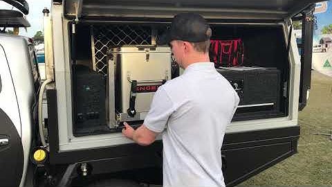 Dunn & Watson Slide & Tilt Fridge Slide